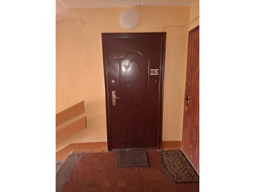 3-toaline korter: Kohtla-Järve linn, Olevi tn 32-1 (62,6 m2; 1/9 korrus)