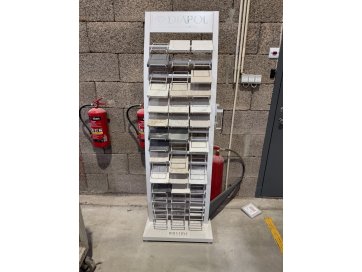 Kivinäidised ja nende stendid