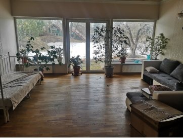 6-toaline elamu Harju maakond, Harku vald, Türisalu küla, Ääresalu tee 19 (Salu 1-67)