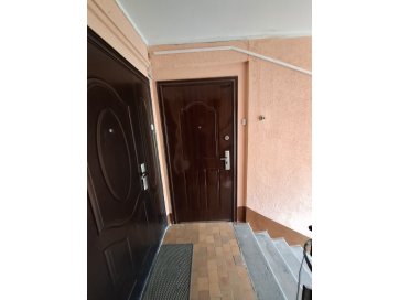 2-toaline korter: Ida-Viru maakond, Sillamäe linn, Roheline tn 1-30 (46,5 m2; 5/5 korrus)