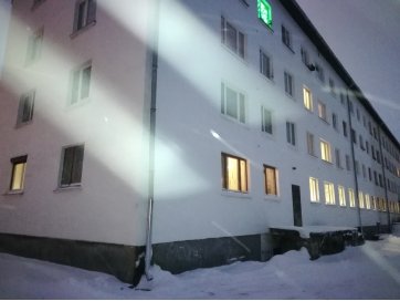 2-toaline korter: Ida-Viru maakond, Kohtla-Järve linn, Järve linnaosa, Pärna tn 27-22 (39 m2; 4/4 korrus)