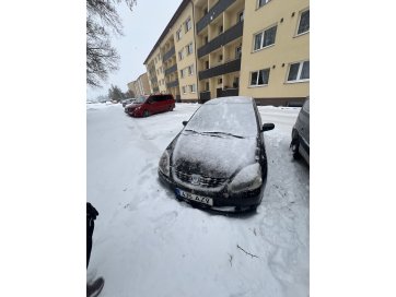 Sõiduauto Honda Civic, reg märk 435AZV, ehitusaasta 2004, asub Viljandimaal.