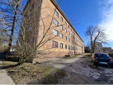 2-toaline korter: Ida-Viru maakond, Kohtla-Järve linn, Järve linnaosa, Olevi tn 20-11 (40,4 m2; 3/4 korrus)