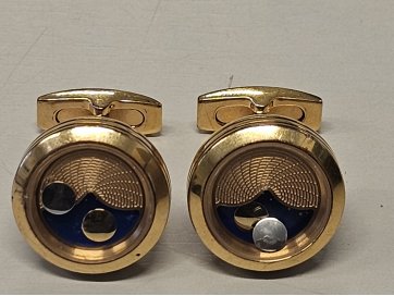 Mansetinööbid TF Geneve Suisse Serial no 0456