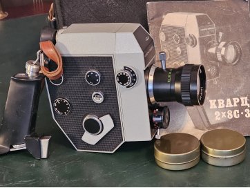 Filmikaamera Kvartz 2x8C-3 koos kotiga