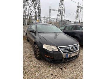 Volkswagen Passat Variant (892TJB)