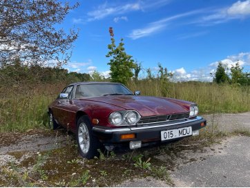Sõiduk JAGUAR XJS, registreerimismärgiga 015MDU, 1988 e.a.