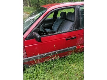 VOLKSWAGEN, PASSAT, registreerimismärk: 688APS, ehitusaasta: 1991