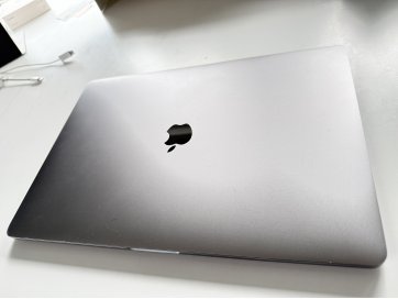 Arvuti Apple MacBook Pro 15" (defektne)