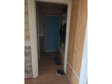 2-toaline korter: Ida-Viru maakond, Kohtla-Järve linn, Ahtme linnaosa, Sõpruse tn 12-12 (37,1 m2; 3/4 korrus)