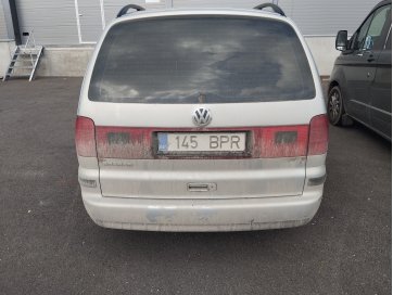 Sõiduauto Volkswagen Sharan (reg.märk 145BPR, esmane reg.aasta 2002), asub Järva vallas